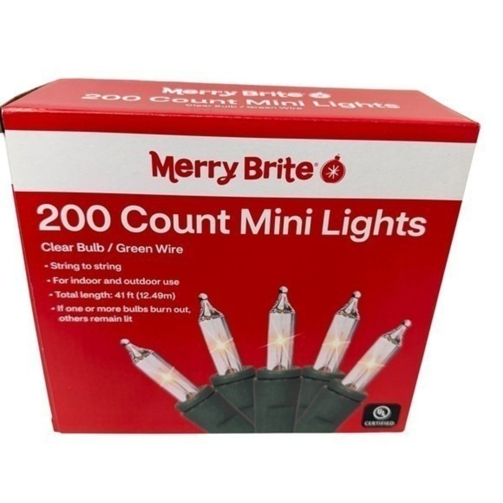 Mini Lights Clear Bulb  Merry Brite 200 Count xGreen Wire Indoor Outdoor String